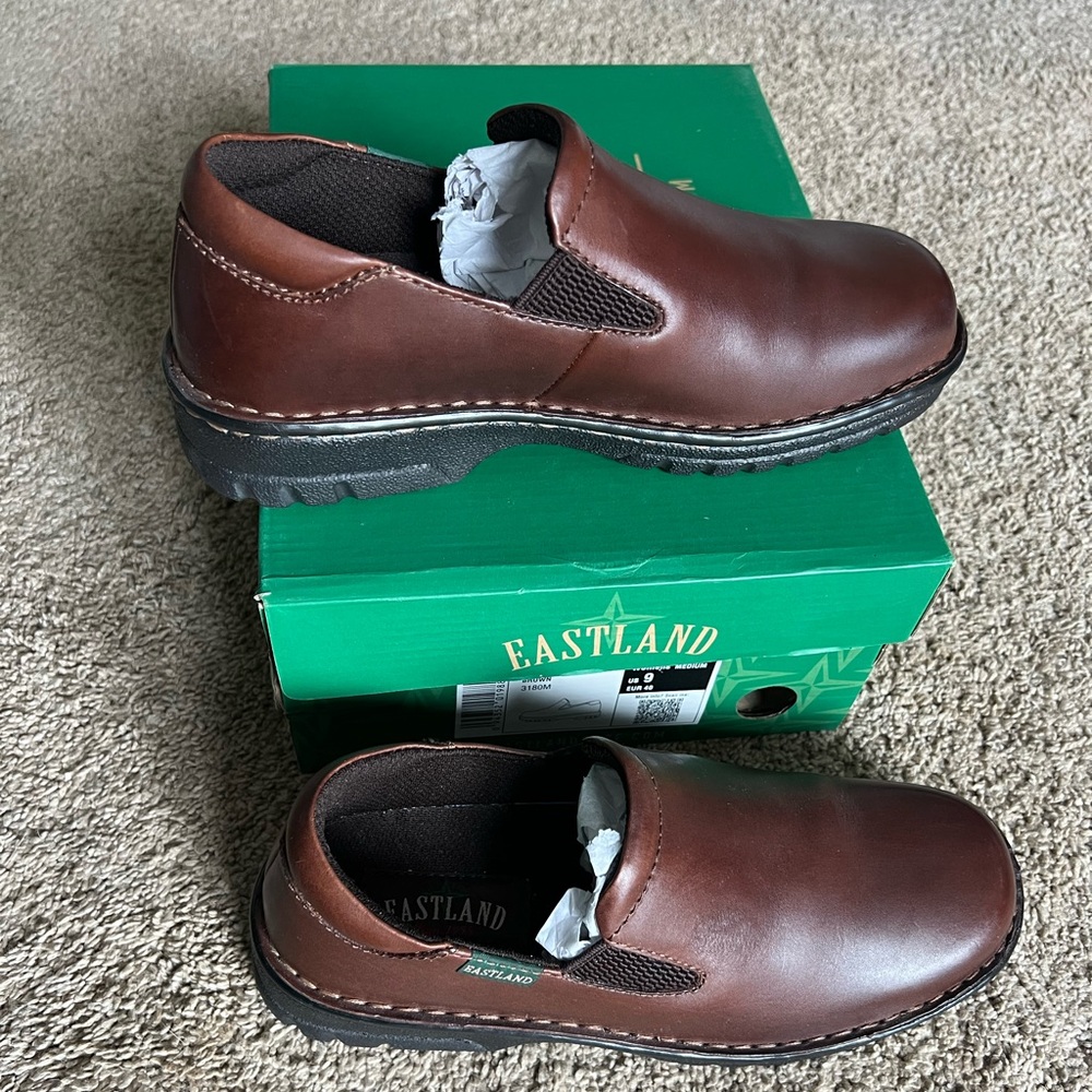 Eastland Women’s Newport Brown Leather Slip-Ons - Picture 8 of 12